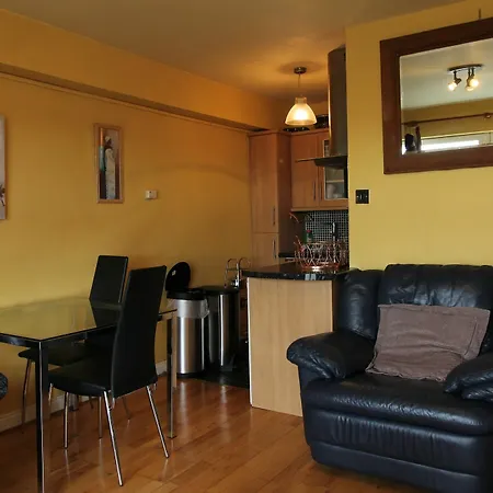 Gresham Self Catering Apartment *