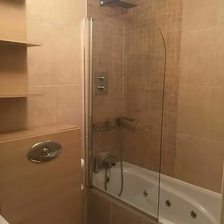 Gresham Self Catering *